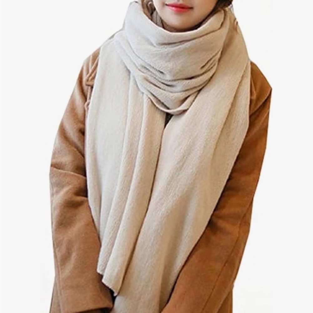 Elegant Cream Scarf